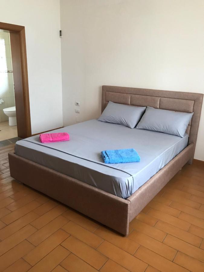 Sunrise Guest House Shkodra Kültér fotó