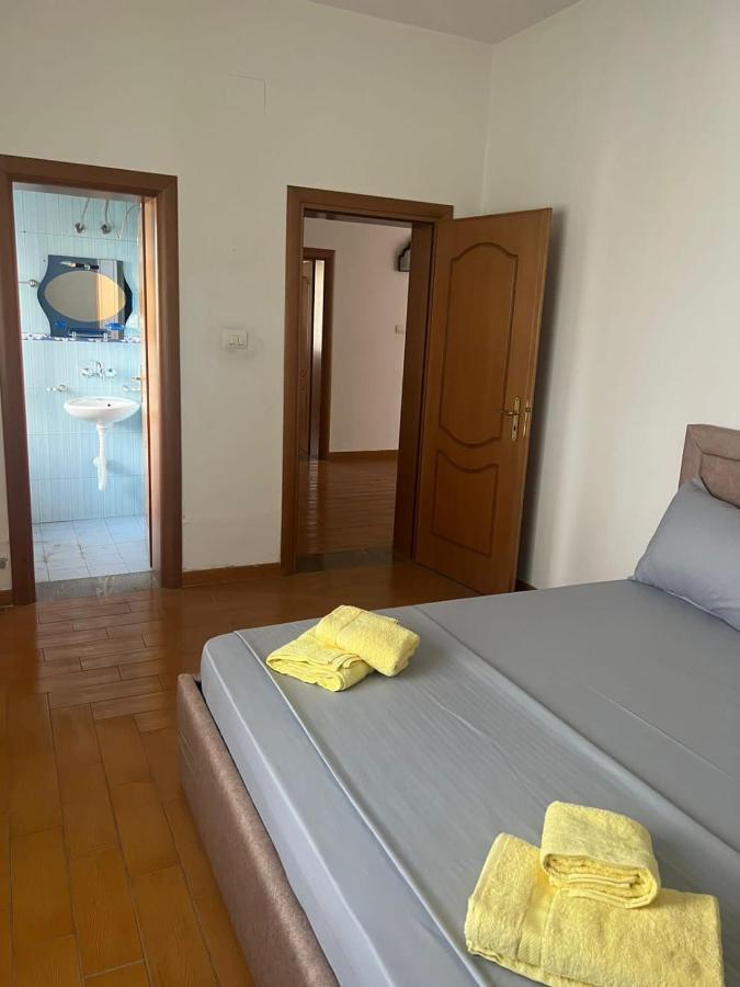 Sunrise Guest House Shkodra Kültér fotó