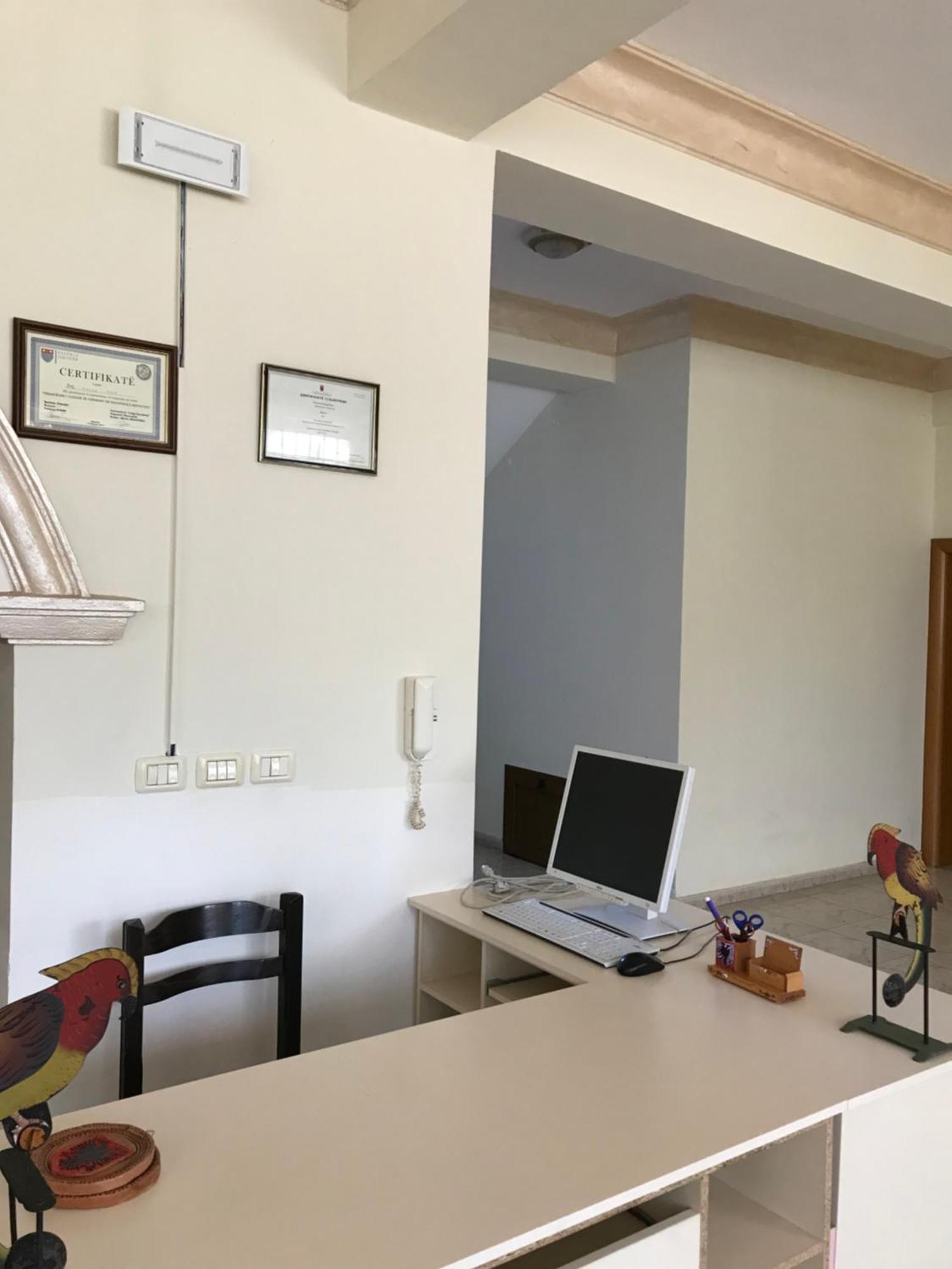 Sunrise Guest House Shkodra Kültér fotó